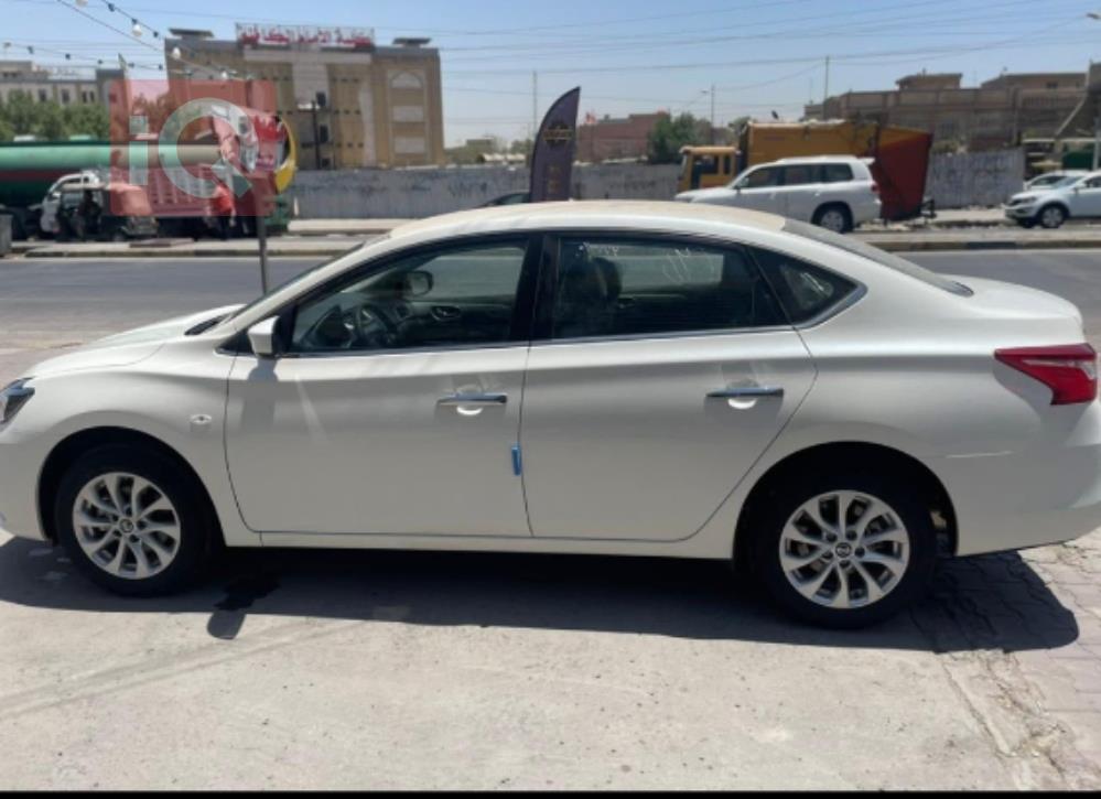 نيسان سنترا